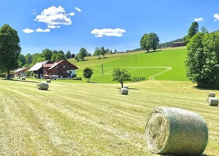 Апартаменти Biobauernhof Brandlhof