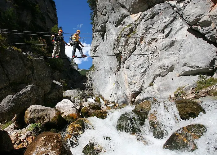 Апартаменти Biobauernhof Brandlhof